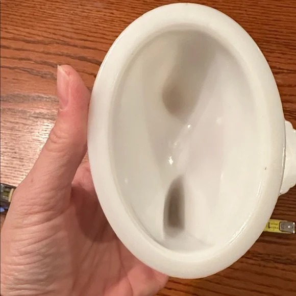 White Hen on Nest Dish - Picture 5 of 9